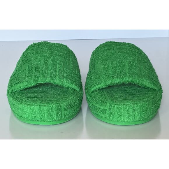 Bottega Veneta Intrecciato Geometric Sponge Slipper Green 8 US 660245 NIB $600 main image 10